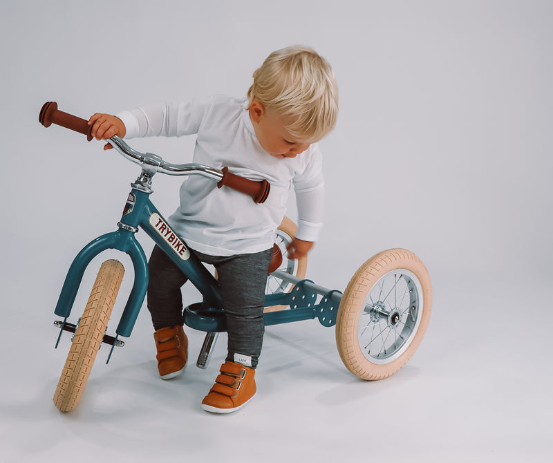 Kids Staple White Long sleeve